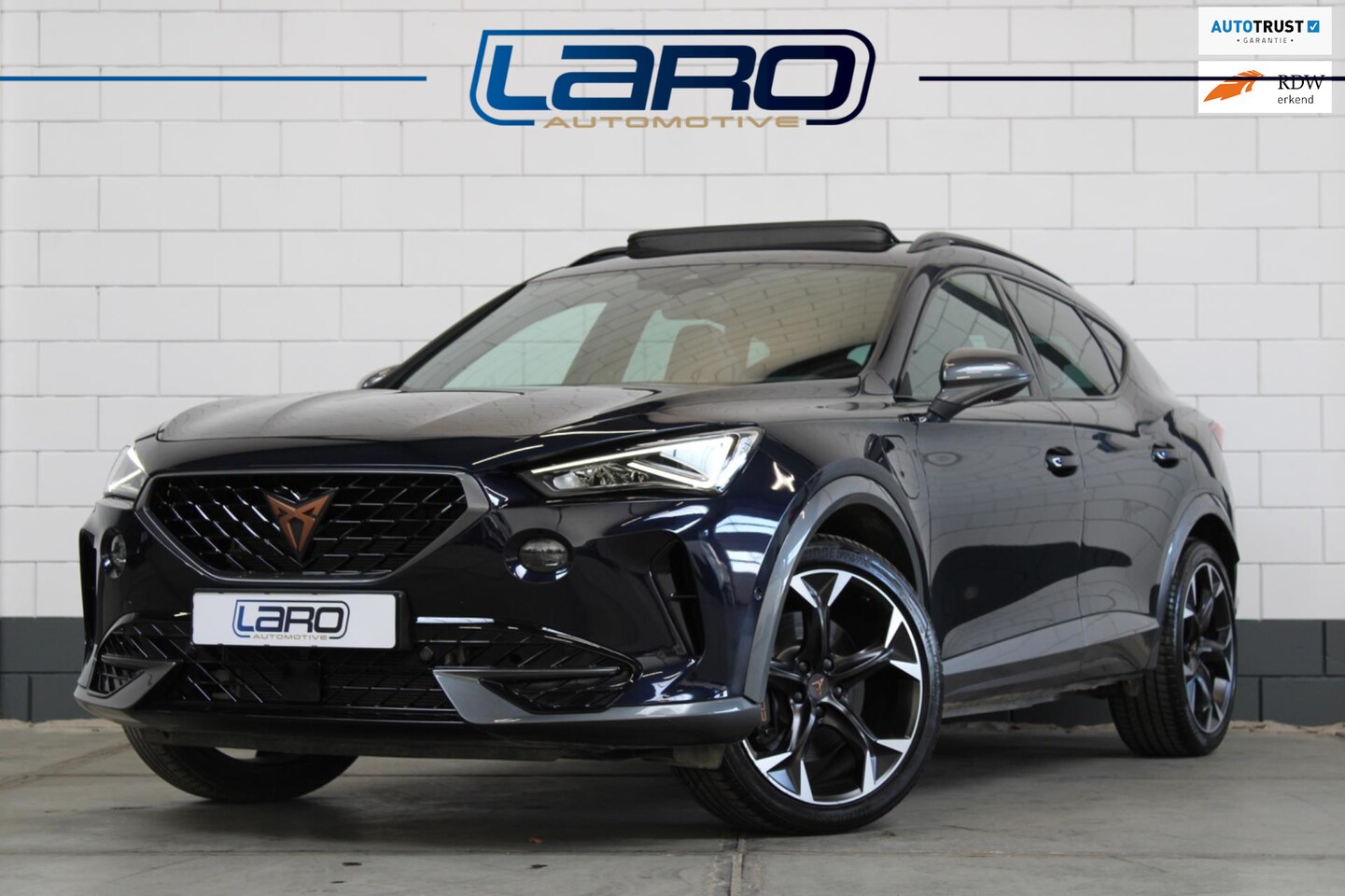 CUPRA Formentor - 1.4 e-Hybrid VZ 245pk | Pano Leer Memory Cam ACC Winter Travel Sfeer - AutoWereld.nl
