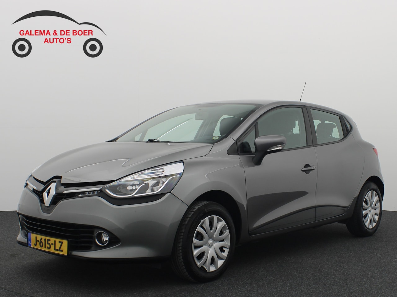 Renault Clio - 1.2 Expression NWE D-RIEM / AIRCO / NAVI / BLUETOOTH / CRUISE - AutoWereld.nl