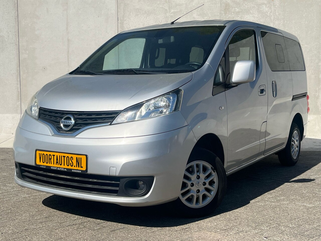 Nissan NV200 - 1.6 Connect Edition 7 Persoons Dealer O.H. | Navigatie | Camera | Lichtmetalen Velgen | Tr - AutoWereld.nl