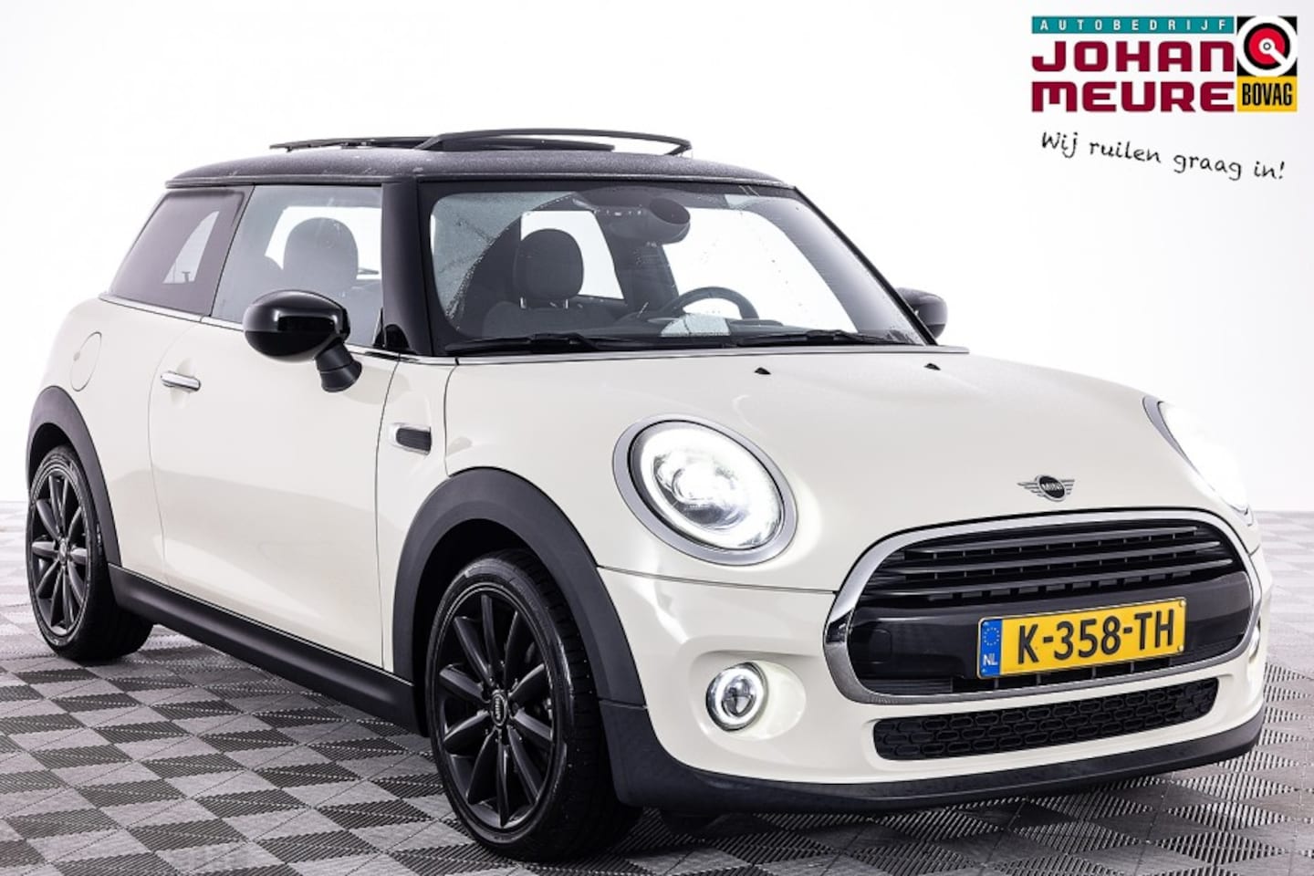 MINI Cooper - 1.5 Edition | PANORAMADAK | Full LED | NAVI | Half LEDER ✅ 1e Eigenaar . - AutoWereld.nl