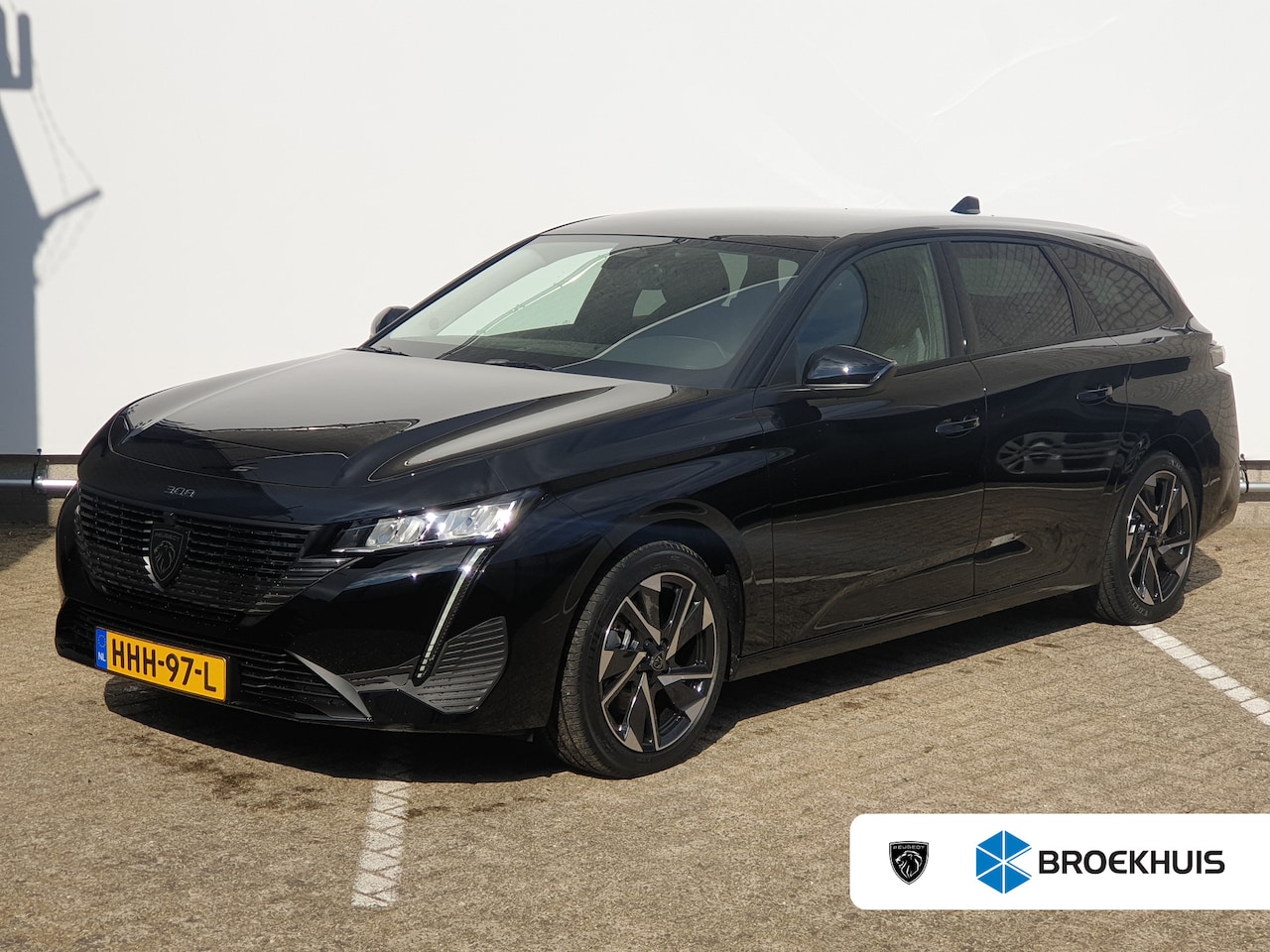 Peugeot 308 SW - 1.2 Hybrid 136 e-DCS6 Allure | Achteruitrijcamera | Cruise control adaptief met Stop&Go | - AutoWereld.nl