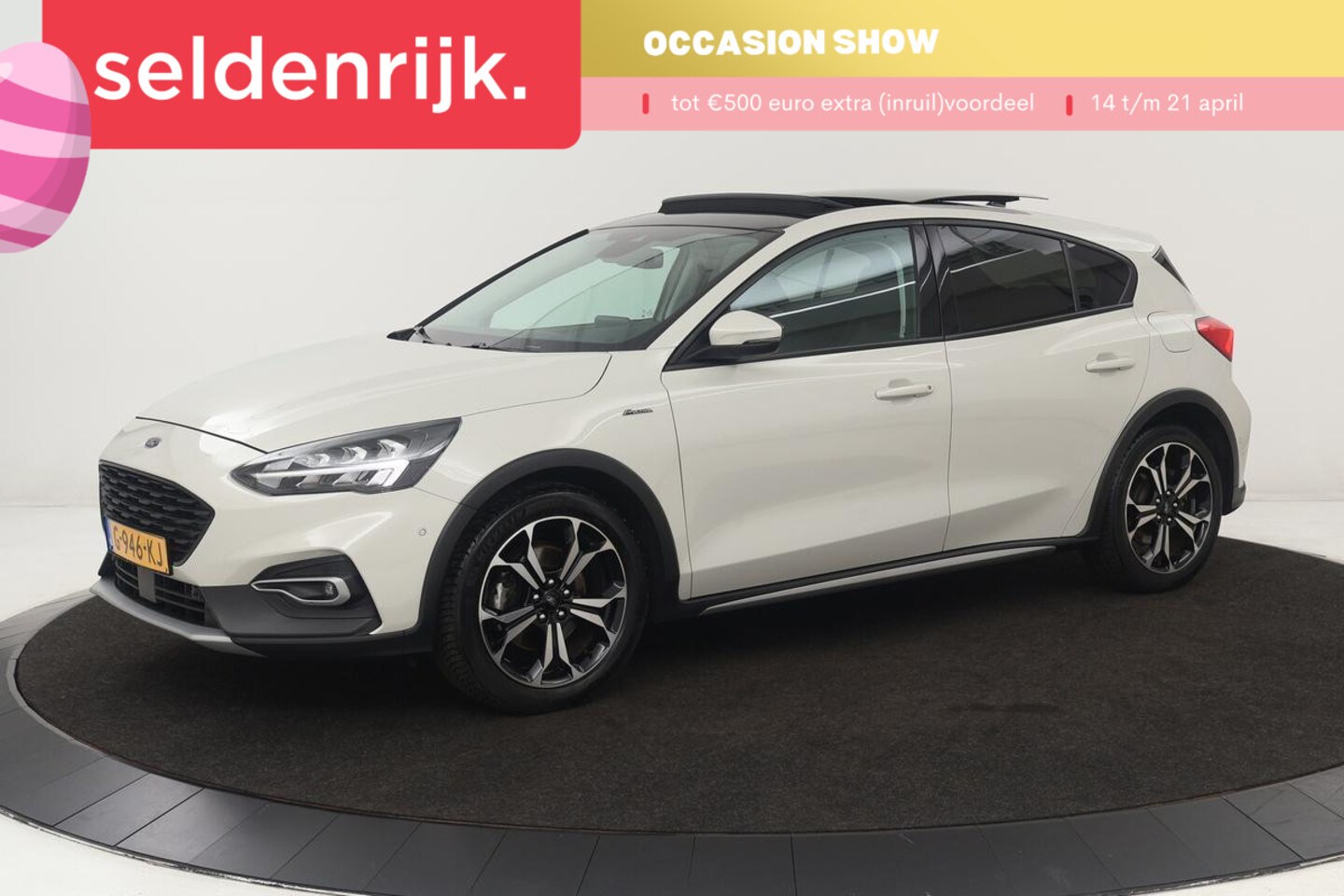 Ford Focus - 1.5 EcoBoost Active | Panoramadak | Stoel & stuurverwarming | Trekhaak | Adaptive cruise | - AutoWereld.nl