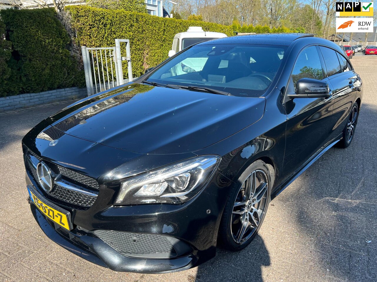 Mercedes-Benz CLA-klasse Shooting Brake - 180 AUT. Bus. Solution AMG ECC PANO NAVI 18" LED NAP - AutoWereld.nl