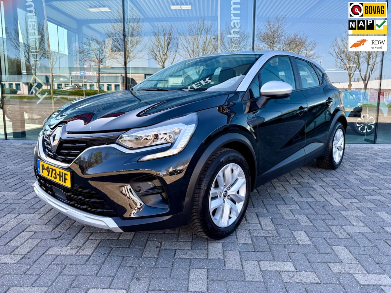 Renault Captur - 1.0 TCe 90 Zen 2-Tone, CarPlay, LED, Trekhaak - AutoWereld.nl