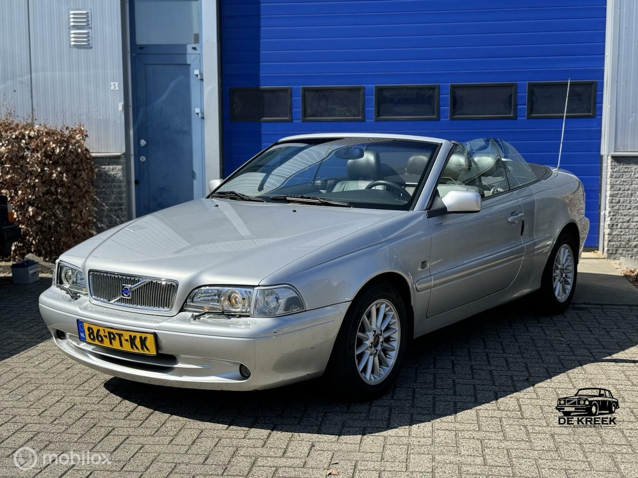 Volvo C70 Convertible - 2.4 T Luxury Nette auto! - AutoWereld.nl