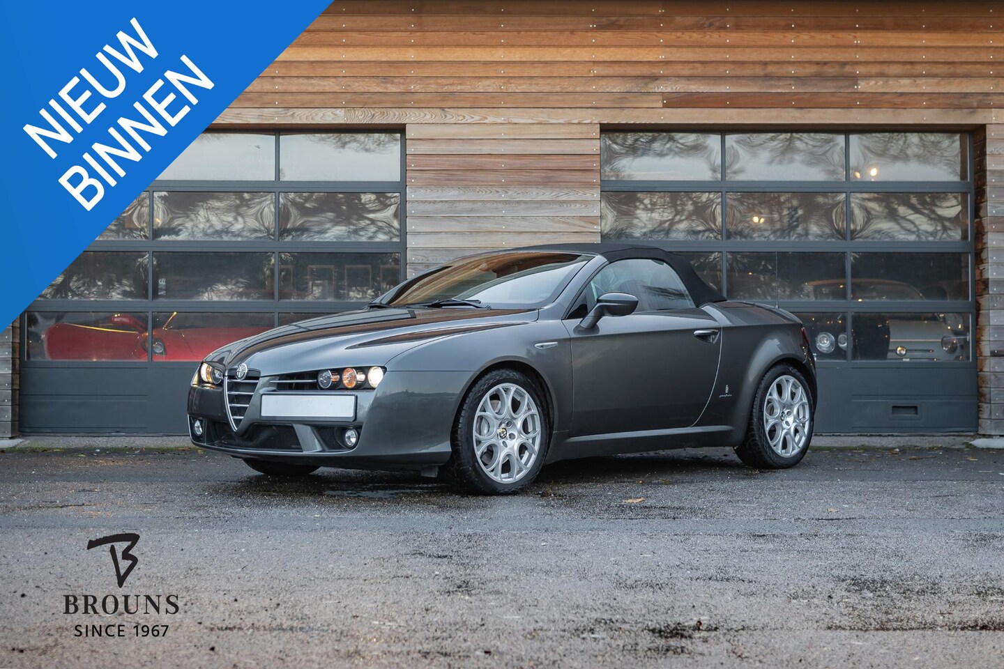 Alfa Romeo Spider - 3.2 JTS Exclusive Q4 260pk - AutoWereld.nl