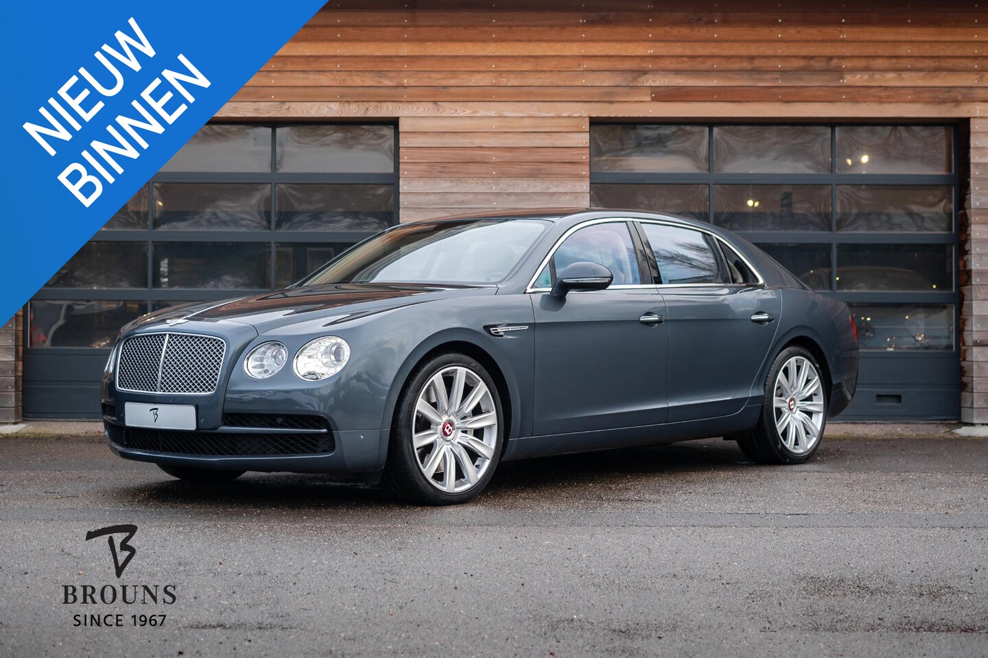 Bentley Flying Spur - 4.0 V8 507pk | Mulliner | Schuif Dak | ACC - AutoWereld.nl