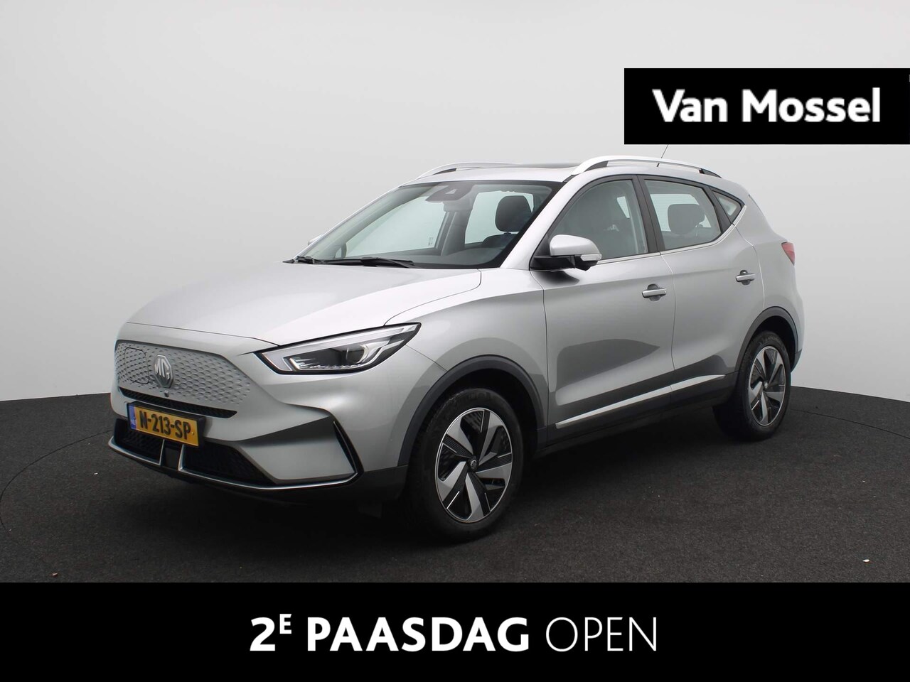 MG ZS - EV Long Range Luxury 70 kWh | Navi | Panoramadak | Leder | Camera | Apple CarPlay | Led Ko - AutoWereld.nl