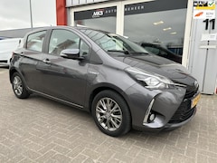 Toyota Yaris - 1.5 Hybrid Bi-Tone NW Model
