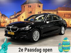 BMW 3-serie - 320e Business Edition Sport Automaat Schuifdak HYBRIDE