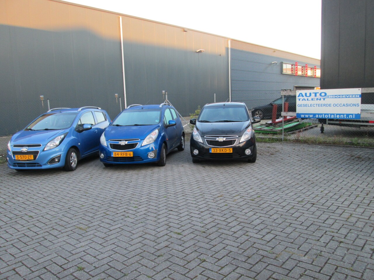 Dacia Duster - 1.0 TCe 100 Bi-Fuel Journey Navi, 4 Camera's enz. + STOELVERWARMING - AutoWereld.nl