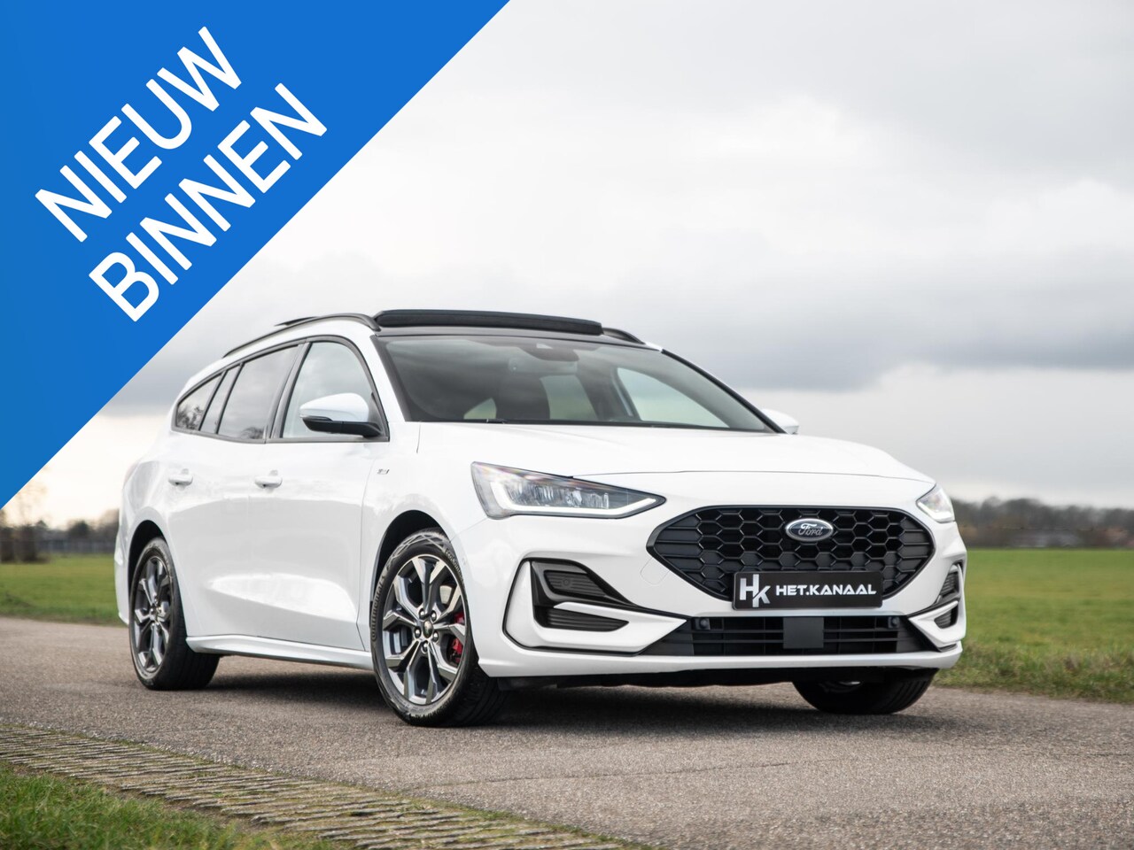 Ford Focus Wagon - 1.0 EcoBoost Hybrid ST-Line Pano ACC Keyless - AutoWereld.nl
