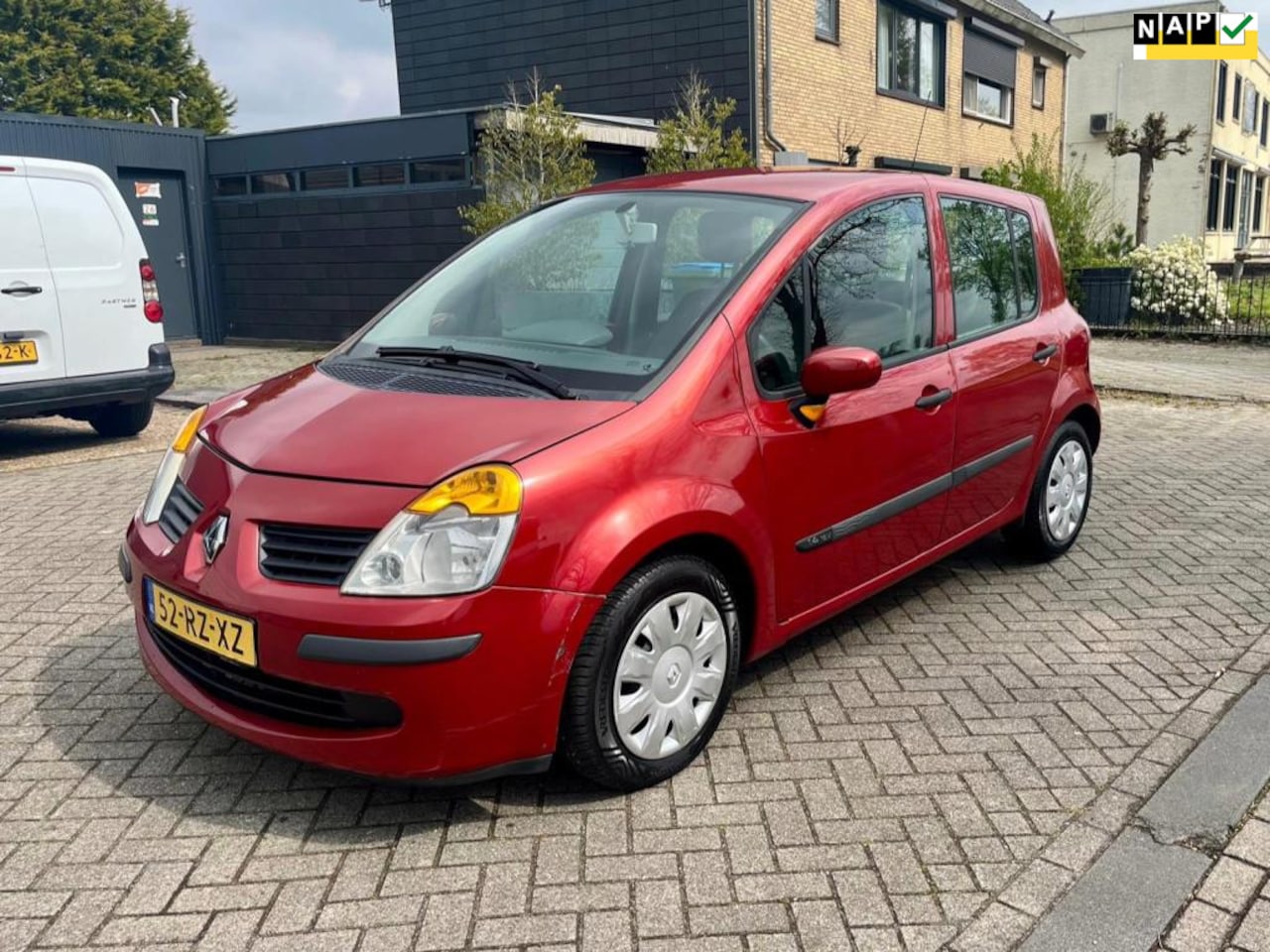 Renault Modus - 1.4-16V Dynamique Comfort 1.4-16V Dynamique Comfort - AutoWereld.nl