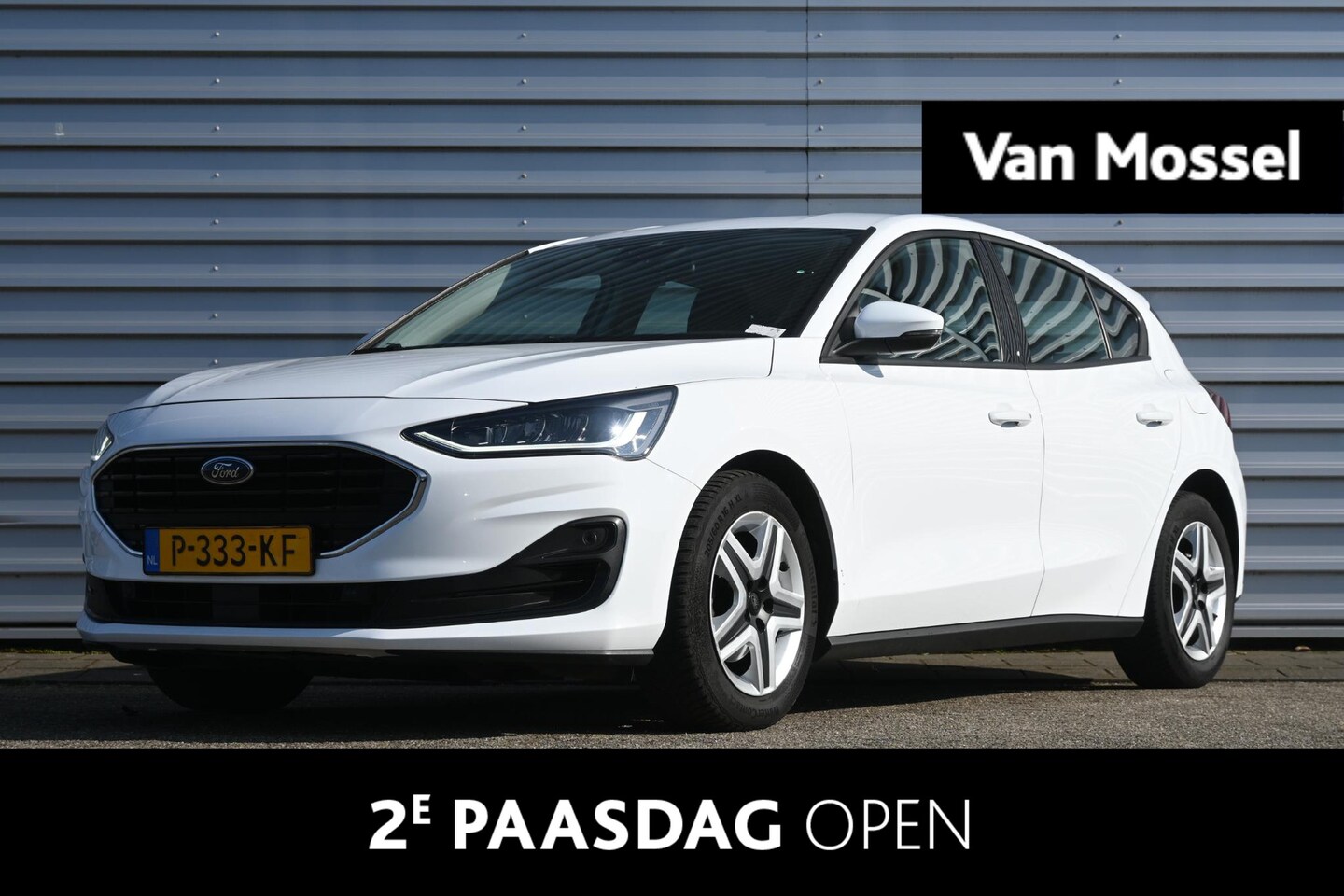 Ford Focus - 1.0 EcoBoost Connected 125PK | Navigatie | Parkeersensoren voor & achter | Apple Car Play/ - AutoWereld.nl
