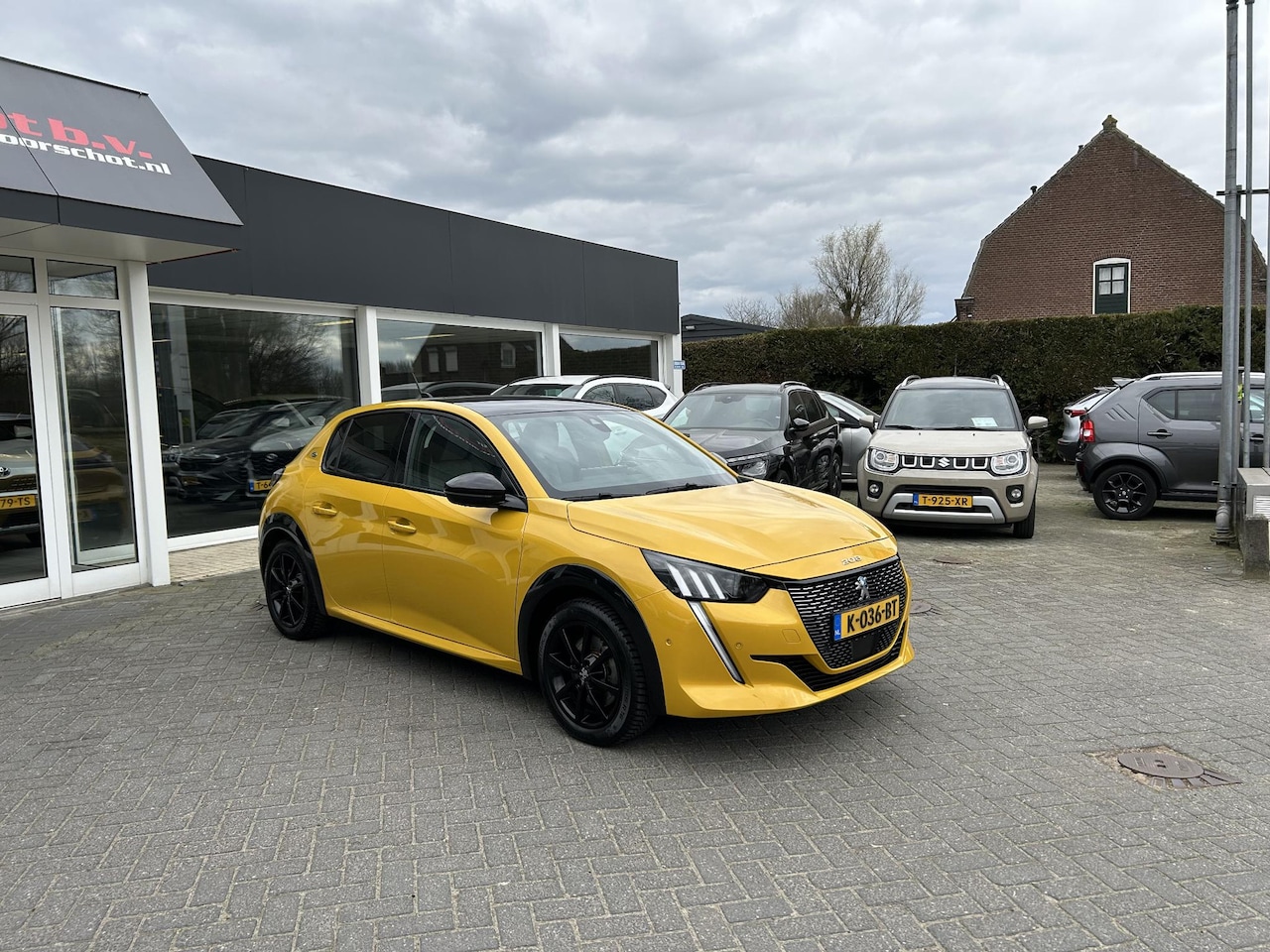 Peugeot e-208 - EV GT 350 50 kWh - AutoWereld.nl