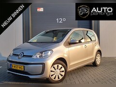 Volkswagen Up! - 1.0 | NL AUTO | Luxe Uitvoering | Achteruitrijcamera | 5 deurs | Airco | Cruise Control |