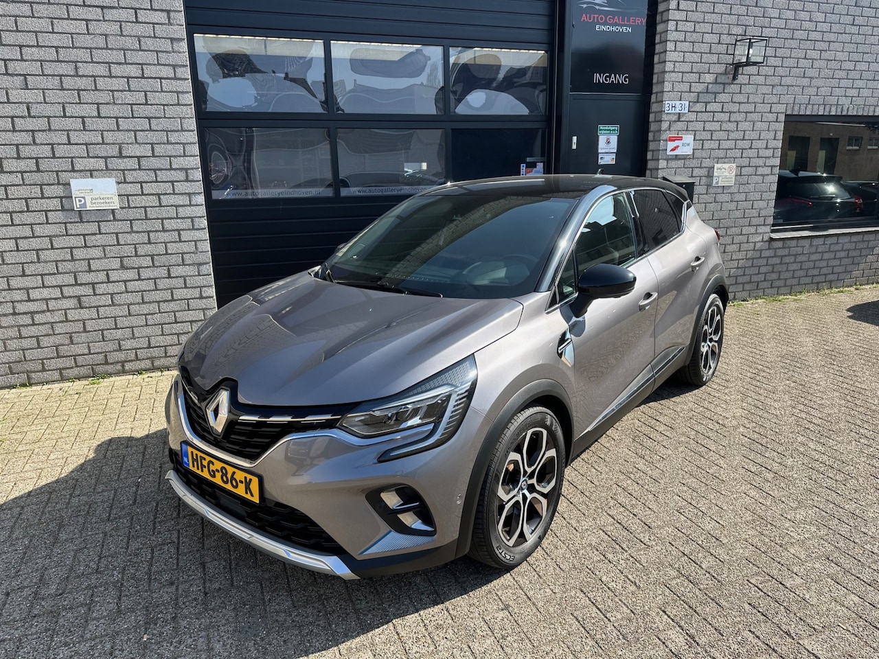 Renault Captur - 1.6 E-Tech Plug-in Hybrid 160 Business *NAVI*CAMERA*Stoel verw**DEALER-ONDERHOUDEN* - AutoWereld.nl