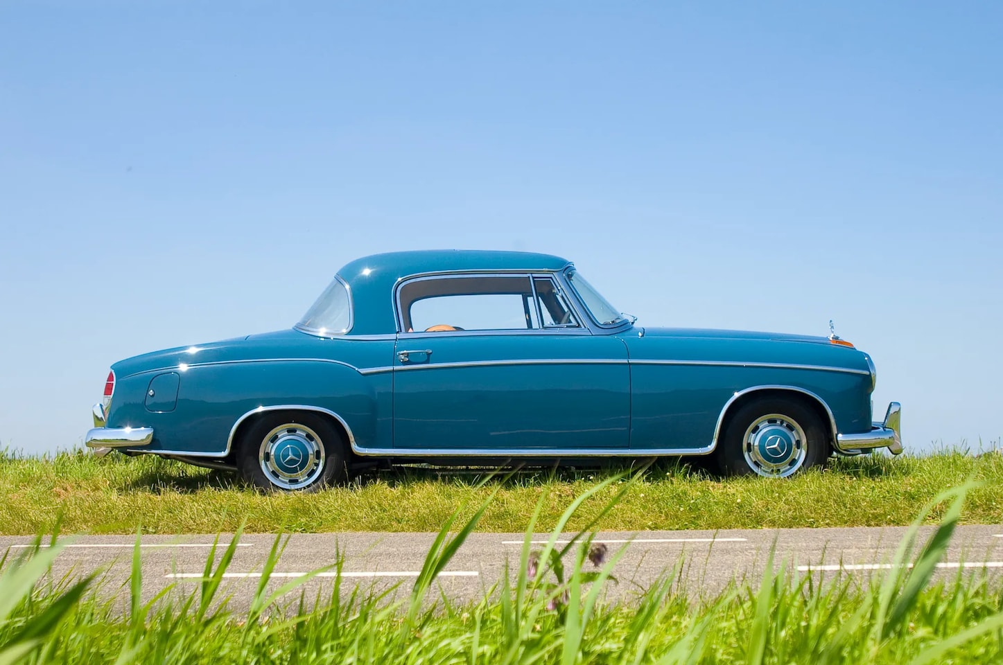 Mercedes-Benz 220 - SE Coupé Ponton - AutoWereld.nl