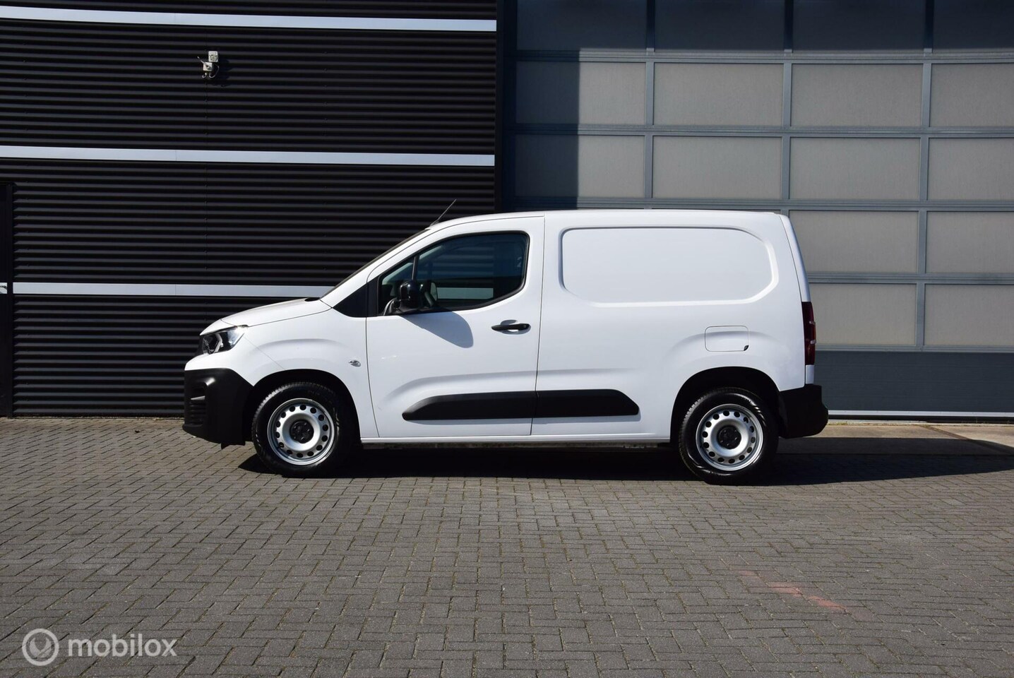 Peugeot Partner - bestel 1.5 BlueHDI Premium
