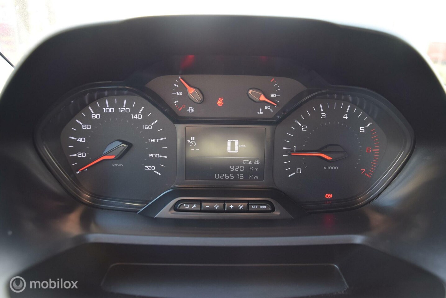 Peugeot Partner - bestel 1.5 BlueHDI Premium
