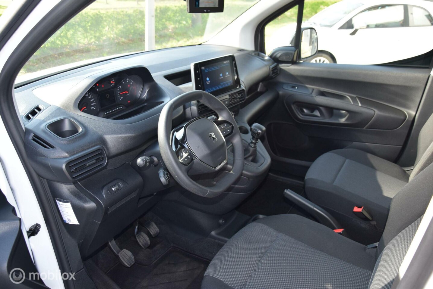 Peugeot Partner - bestel 1.5 BlueHDI Premium