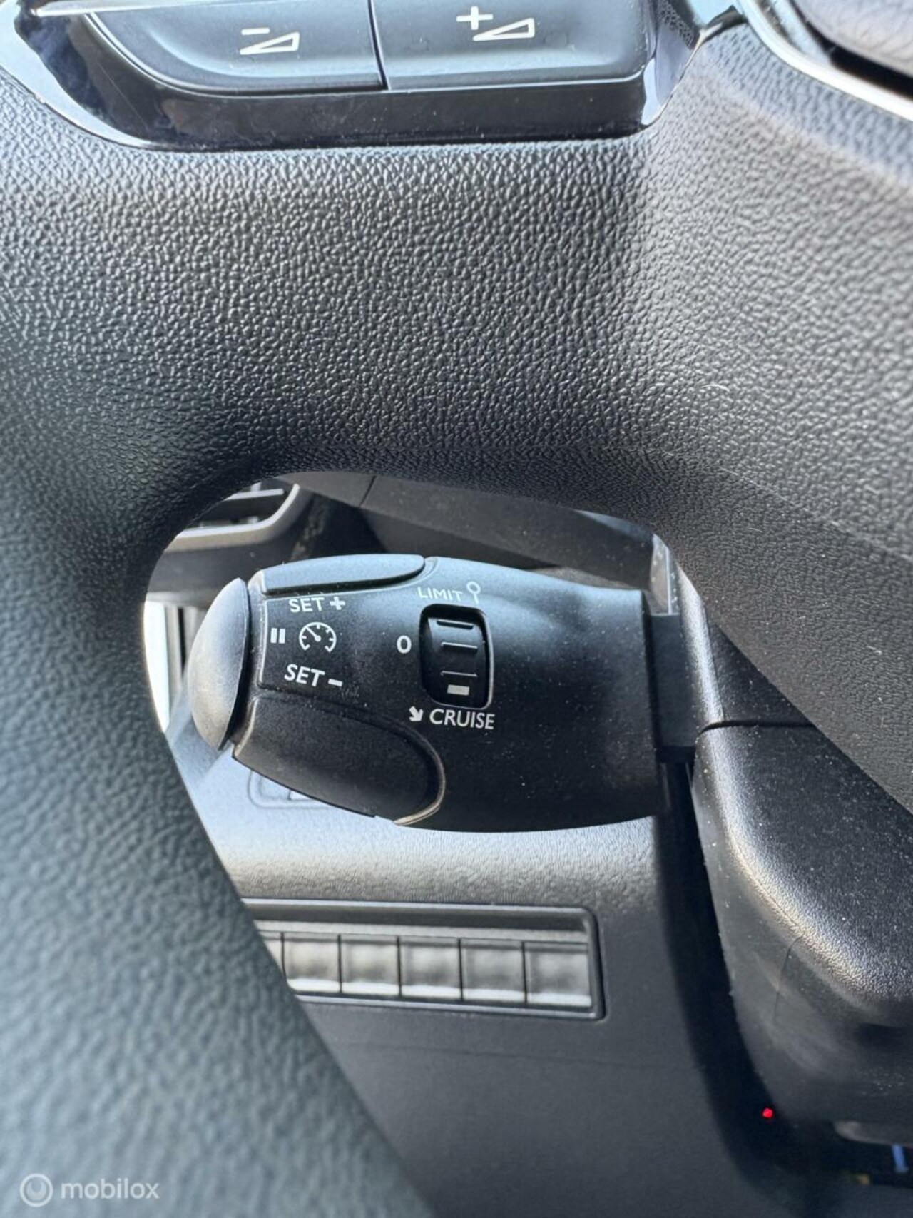 Peugeot Partner - bestel 1.5 BlueHDI Premium