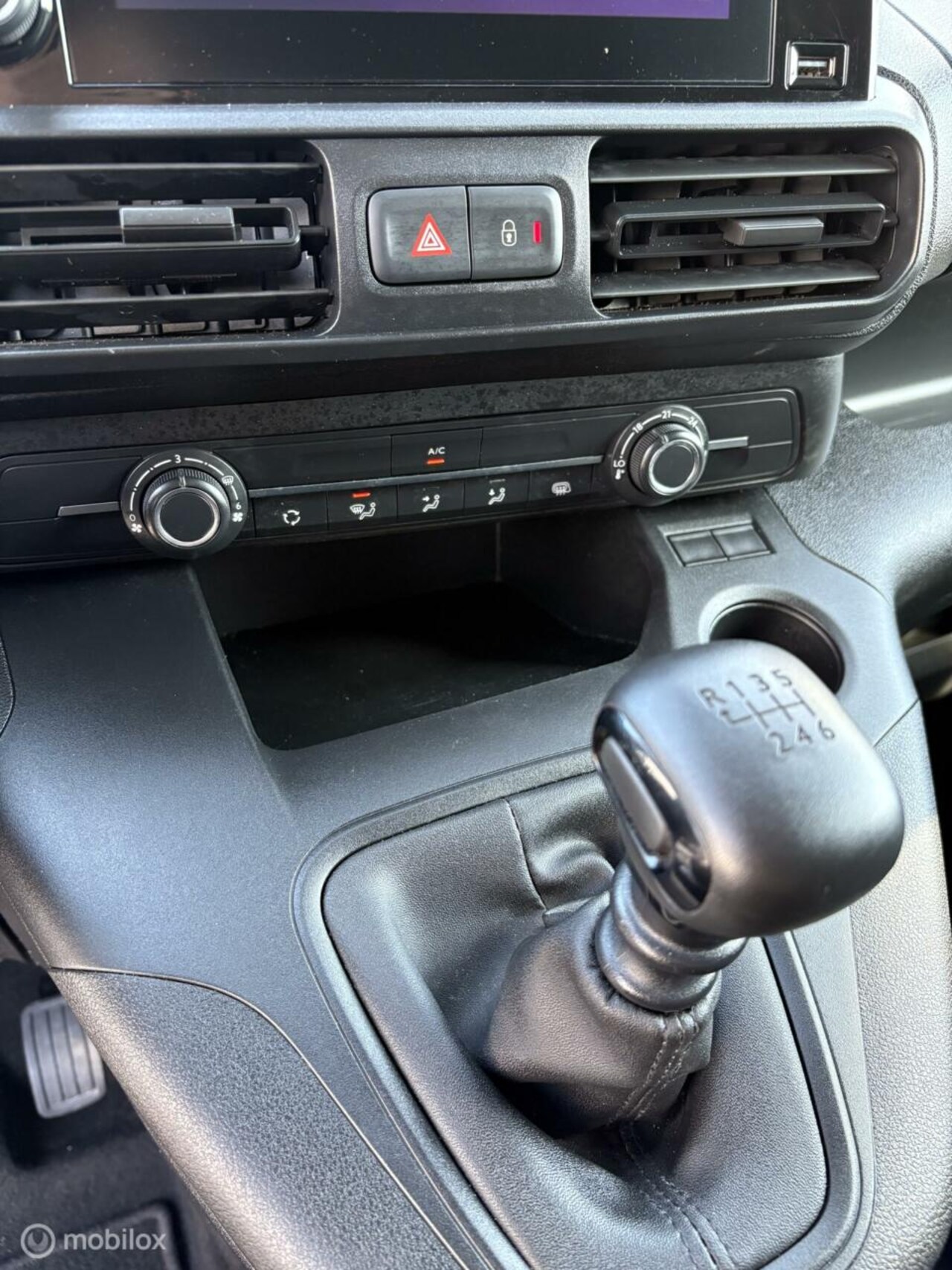Peugeot Partner - bestel 1.5 BlueHDI Premium