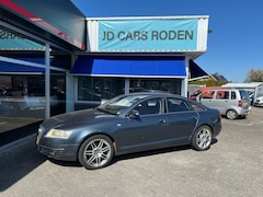 Audi A6 Limousine - 3.2 FSI quattro Super luxe Let op