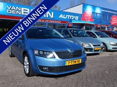 Skoda Octavia Combi - 1.2 TSI Greentech Elegance Businessline Airco Cruize controle Nw APK