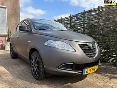 Lancia Y(psilon) - Ypsilon 0.9 TwinAir Gold |Wrap|Automaat|Airco|NAP|Lage km stand|4 Deurs|