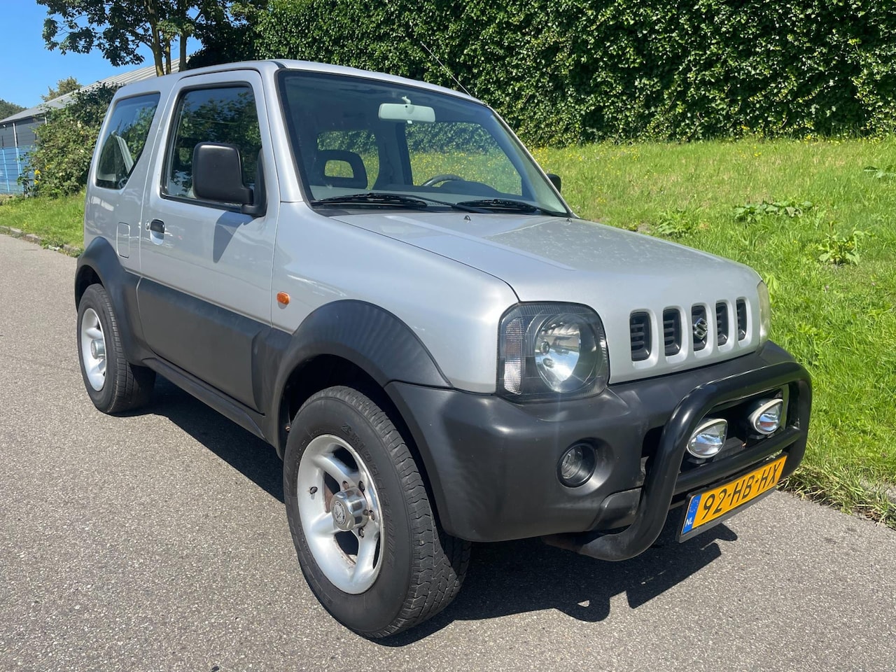 Suzuki Jimny - 1.3 JX 2WD APK 08-2025 - KM-stand 177.000 NAP - AutoWereld.nl