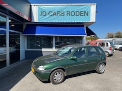 Opel Corsa - 1.2i-16V Onyx Inruil koopje 5drs
