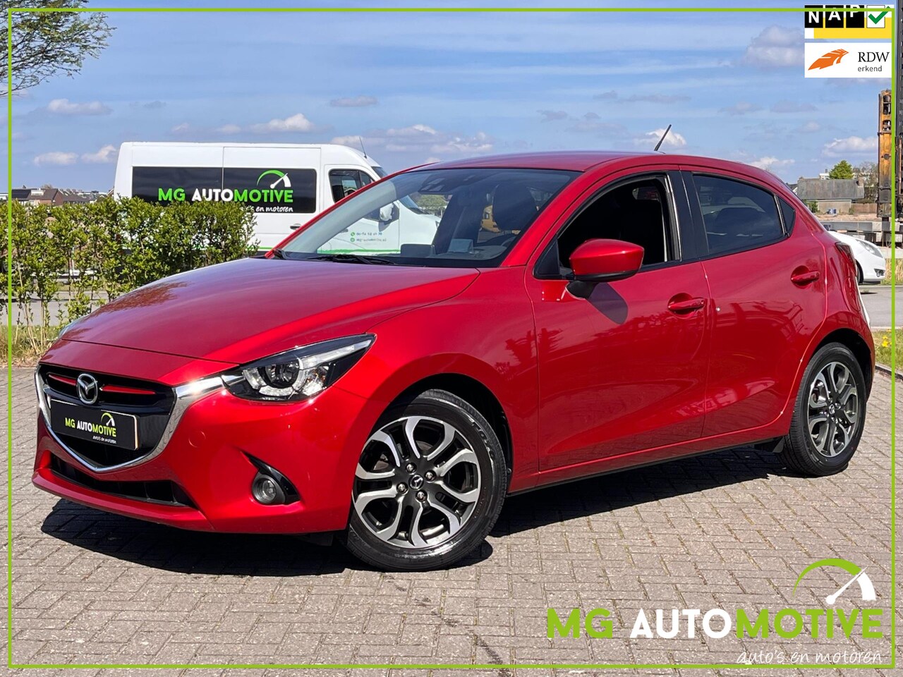 Mazda 2 - 1.5 Skyactiv-G GT-M | Head up | Navi | Stoelverwarming | NL auto | NAP - AutoWereld.nl