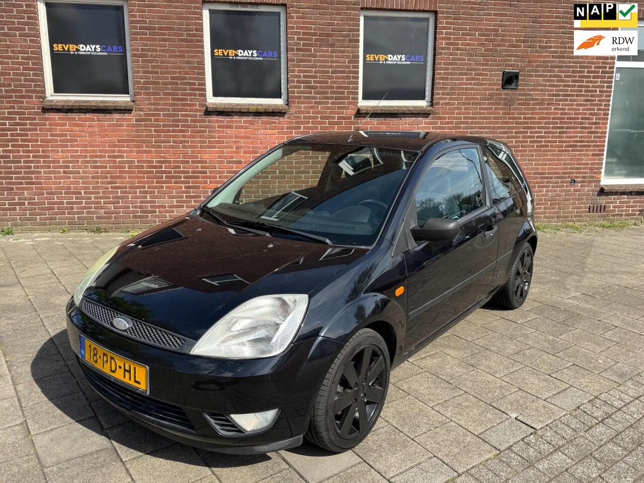 Ford Fiesta - 1.4-16V Futura 1.4-16V Futura - AutoWereld.nl