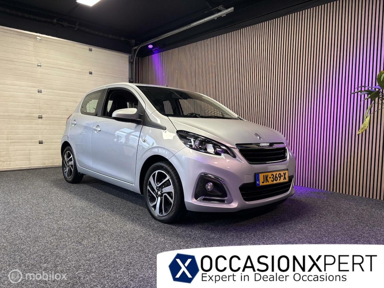 Peugeot 108 - 1.2 VTi Allure ★ AIRCO - AutoWereld.nl