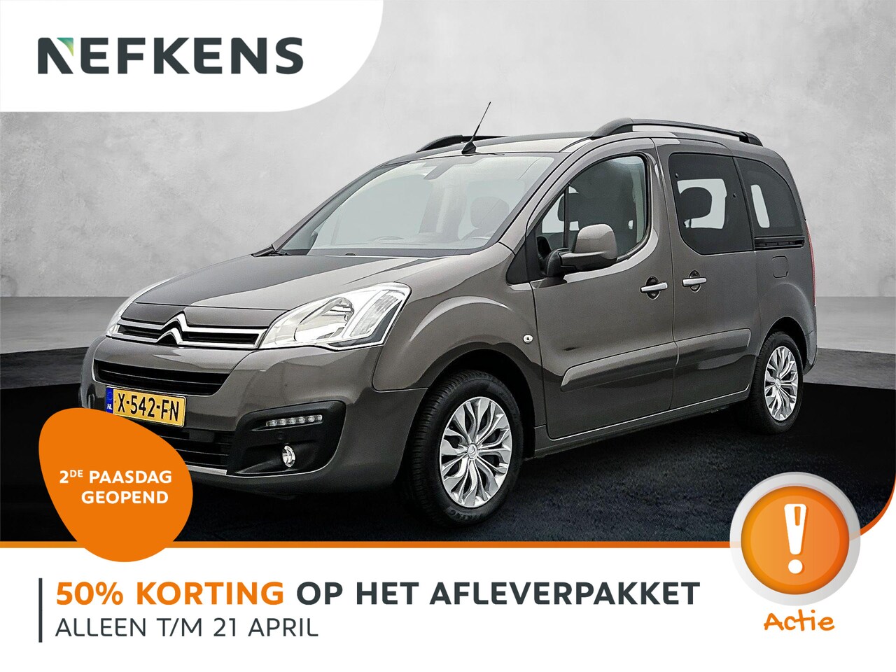 Citroën Berlingo - XTR 110pk | Navigatie | Achteruitrijcamera | Airco | Trekhaak | Cruise Control | Zijschuif - AutoWereld.nl
