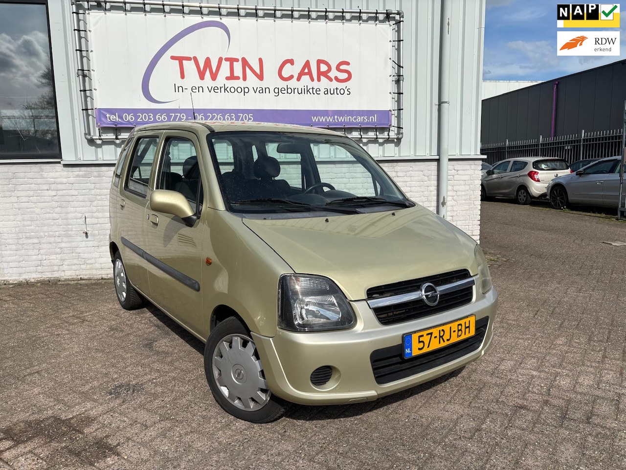 Opel Agila - 1.2-16V Flexx cool Airco - AutoWereld.nl