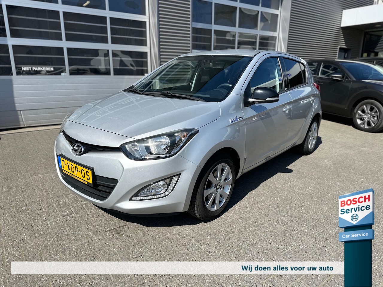 Hyundai i20 - 1.2i 85PK 5D i-Drive 99000 km !! - AutoWereld.nl