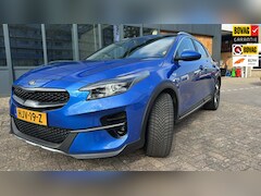 Kia XCeed - 1.5 T-GDI MHEV DynamicPlusLine achteruitrijcamera, navi, pdc