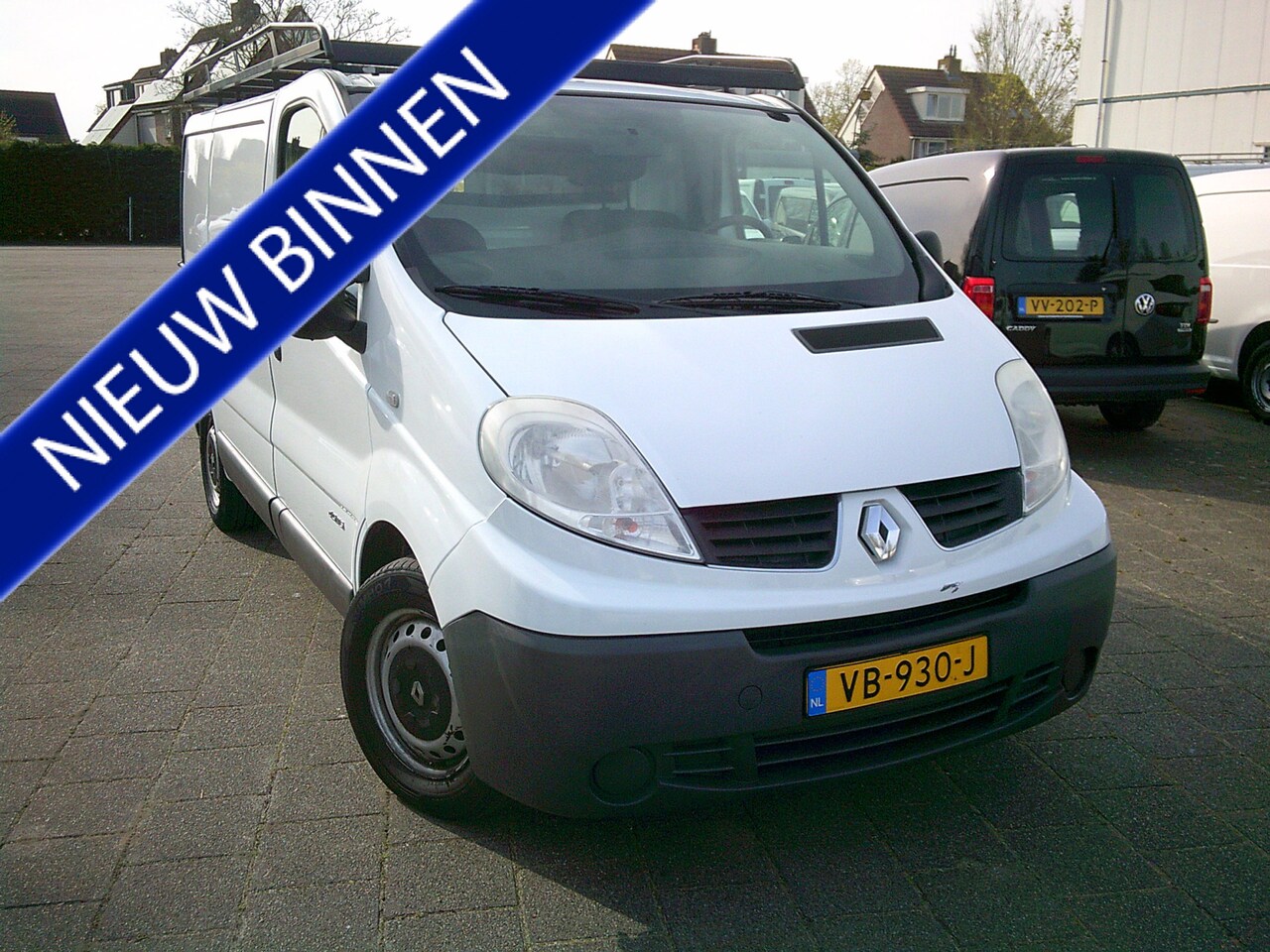 Renault Trafic - 2.0 dCi T29 L1H1 Eco VOORZIEN VAN AIRCO+CRUISECONTROL !!! - AutoWereld.nl