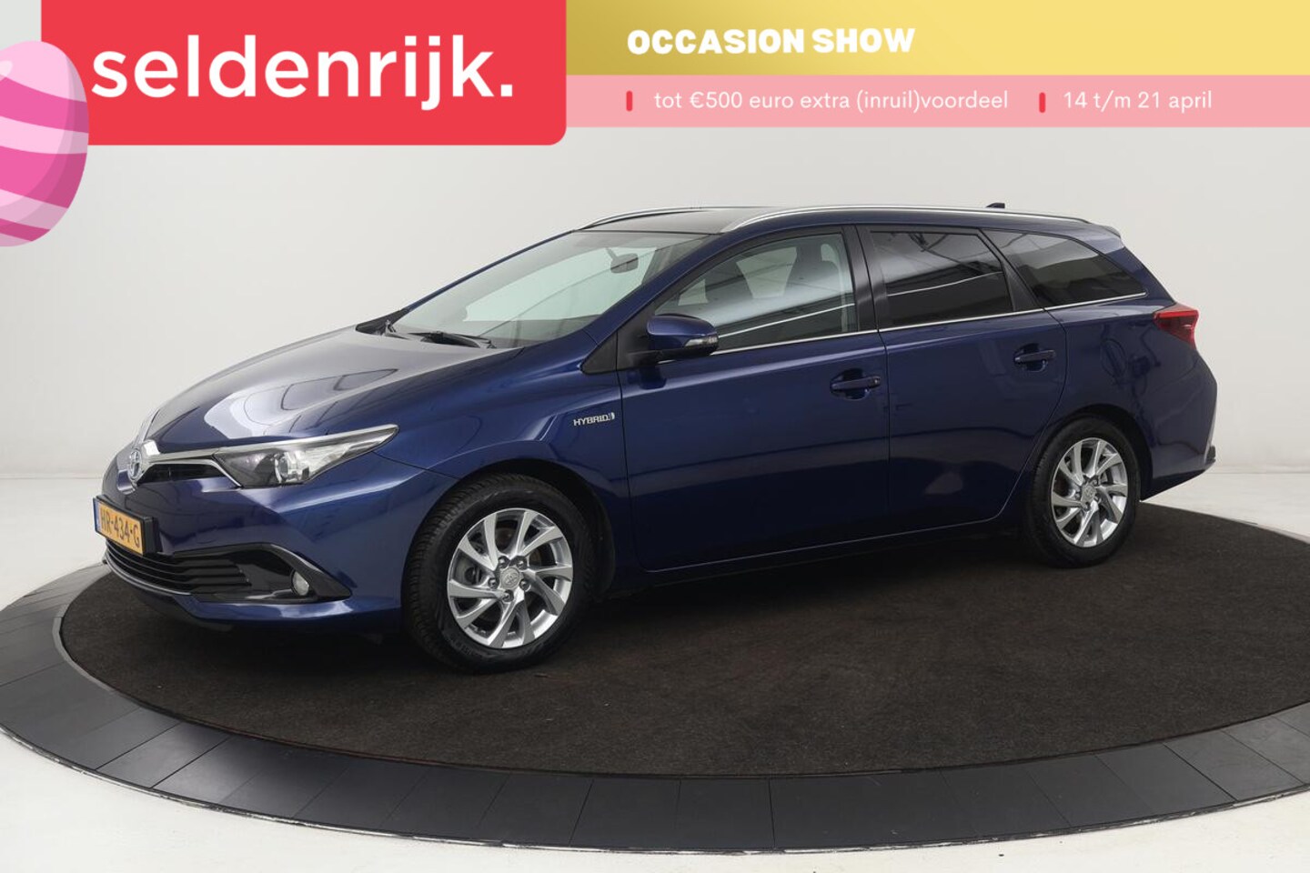 Toyota Auris - 1.8 Hybrid | Panoramadak | Trekhaak | Camera | Navigatie | Climate control | Cruise contro - AutoWereld.nl