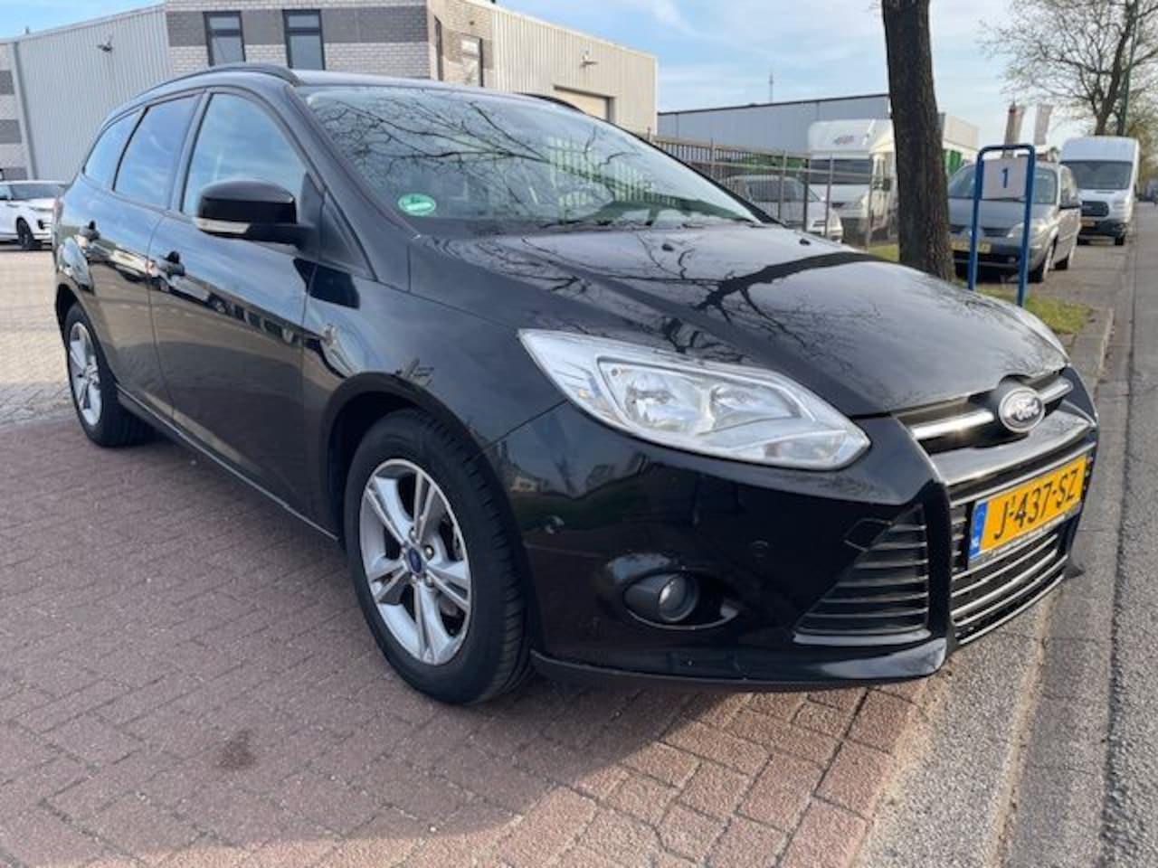 Ford Focus Wagon - 1.0 EcoBoost Edition Plus 1.0 EcoBoost Edition Plus Airco,Stoelverwarming - AutoWereld.nl