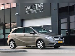 Mercedes-Benz B-klasse - 200 Ambition | Xenon LED | Trekhaak | Volledig onderhouden