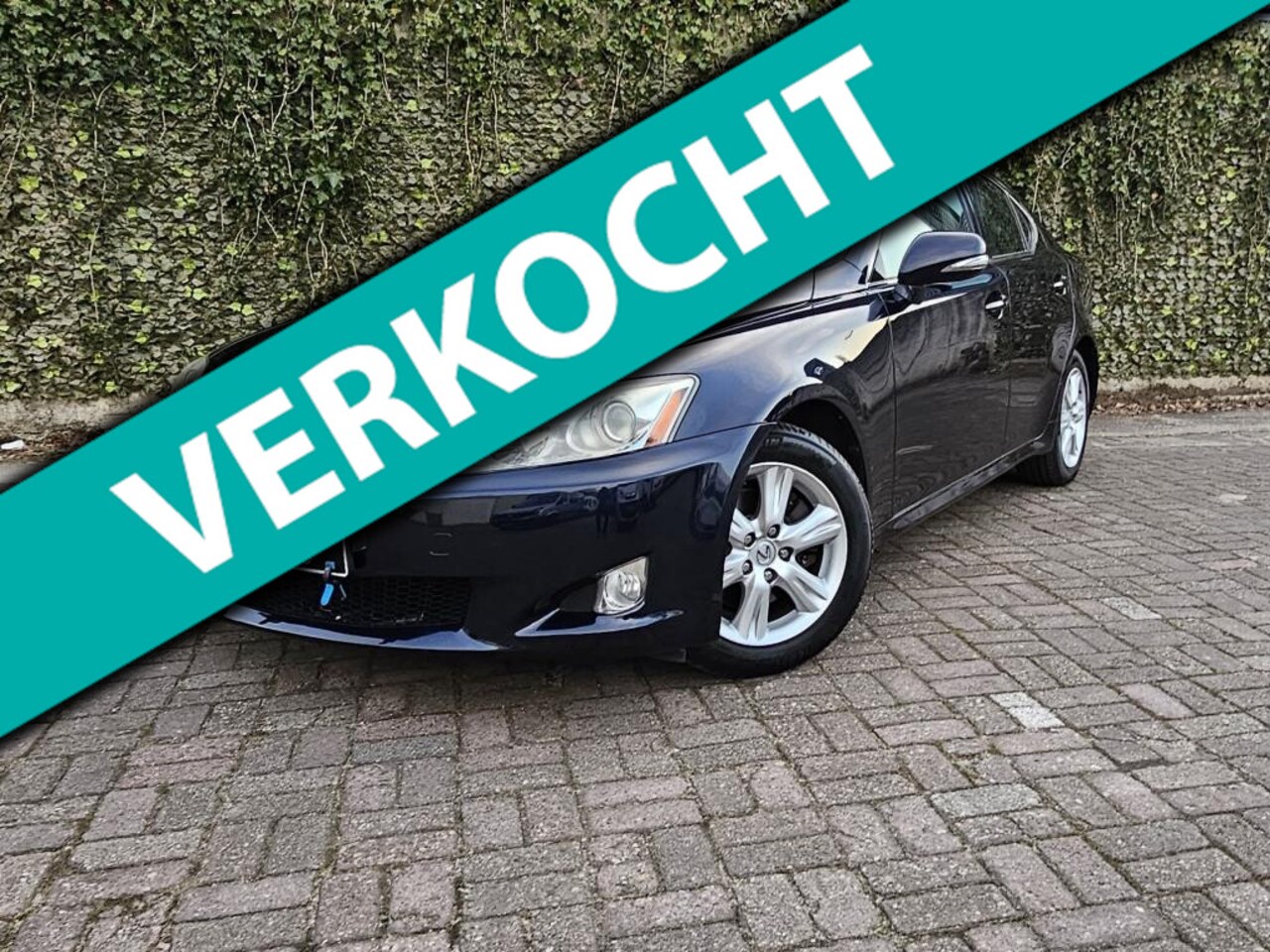 Lexus IS - 250 Business Automaat Airco Leder Navi Camera Trekhaak Stoelverwarming - AutoWereld.nl