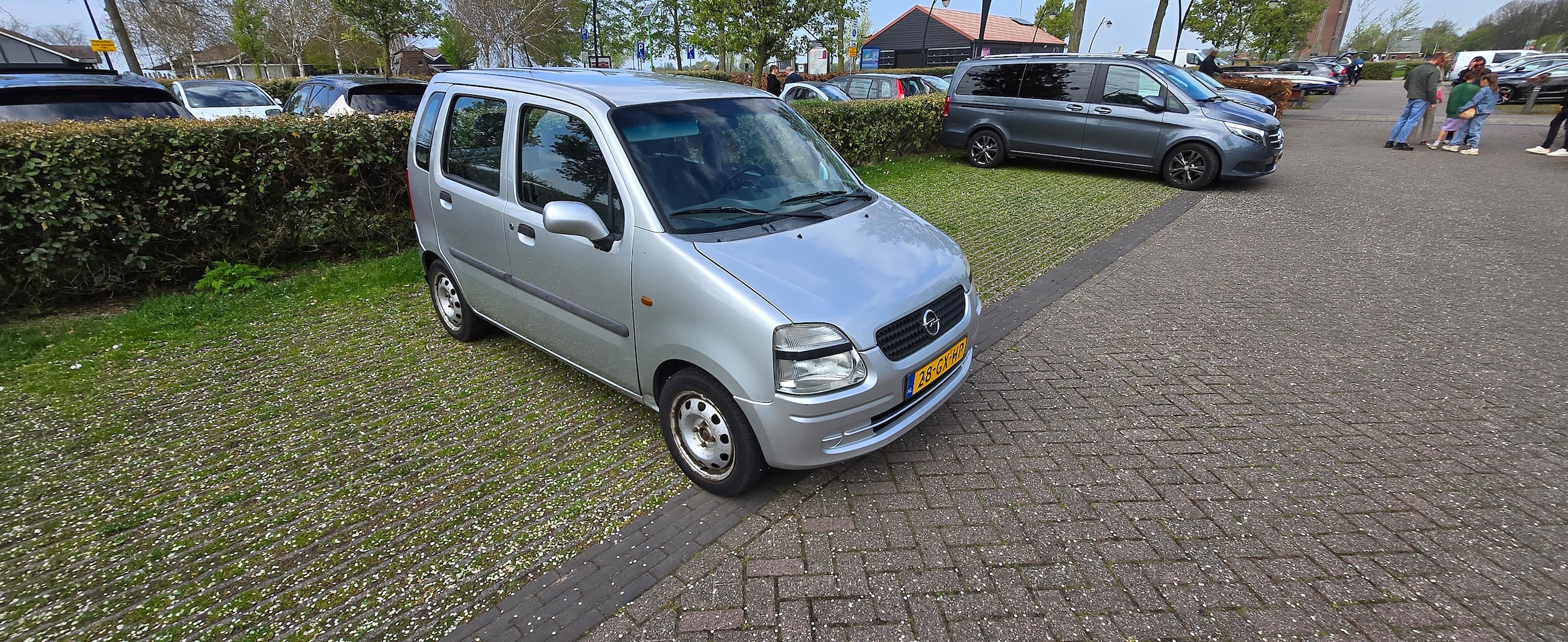 Opel Agila - 1.2-16V Comfort - AutoWereld.nl