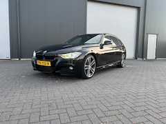 BMW 3-serie Touring - 330d High Executive