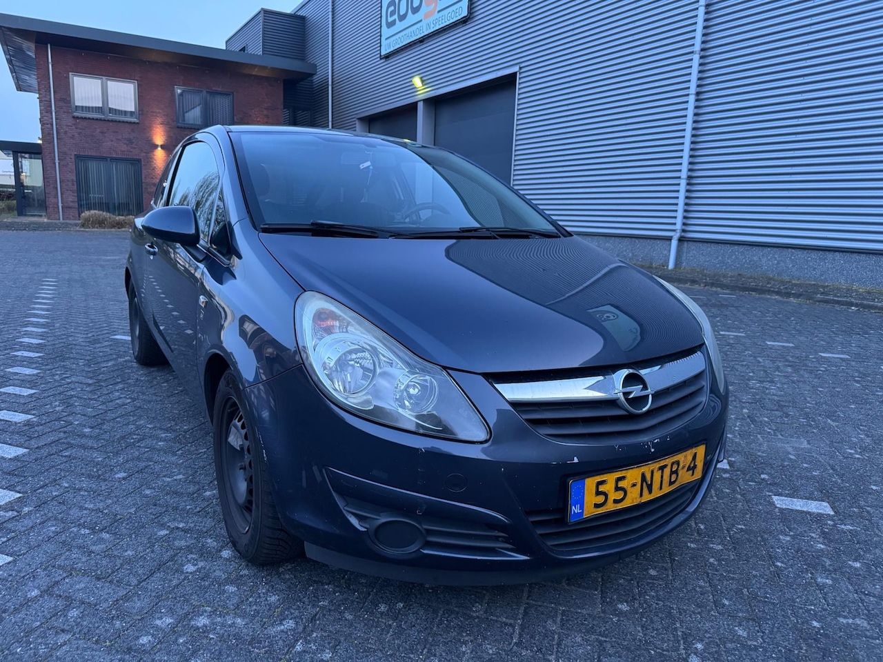 Opel Corsa - 1.3 CDTi EcoFlex S/S '111' Edition (bj 11-2010) EURO5 - AutoWereld.nl