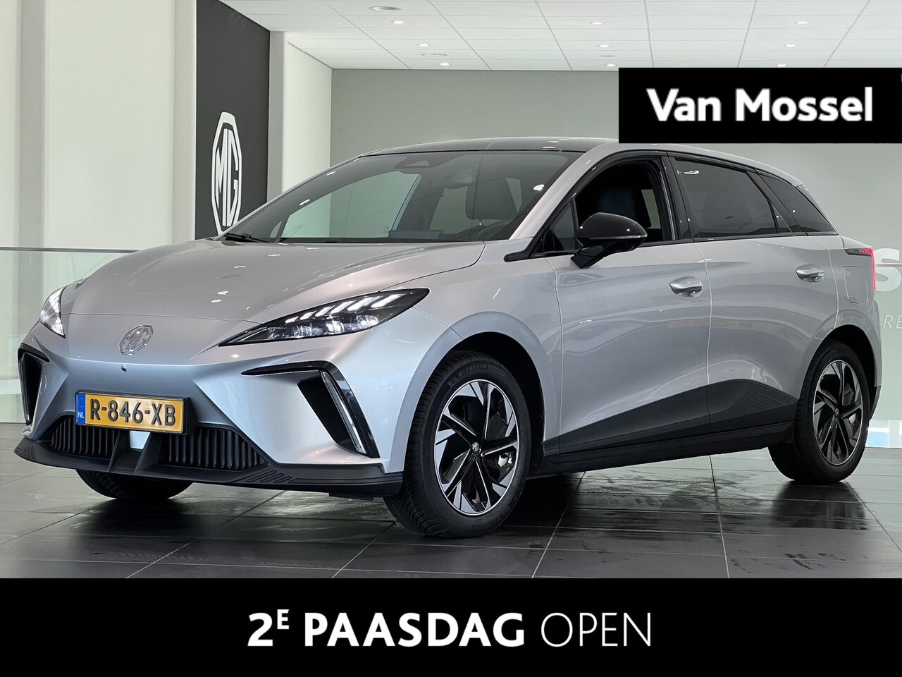 MG 4 - Long Range Luxury 64 kWh | 1e-Eigenaar | Navi | Led Koplampen | 360 Camera | Getint Glas | - AutoWereld.nl