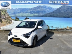 Toyota Aygo - 1.0 VVT-i 72pk 5D x-play Limited