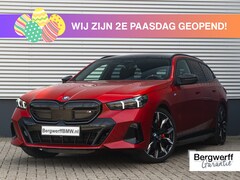 BMW i5 Touring - M60 M-Sport Pro - Pano - Integral Active Steering - Bowers & Wilkins - Carbon Pack